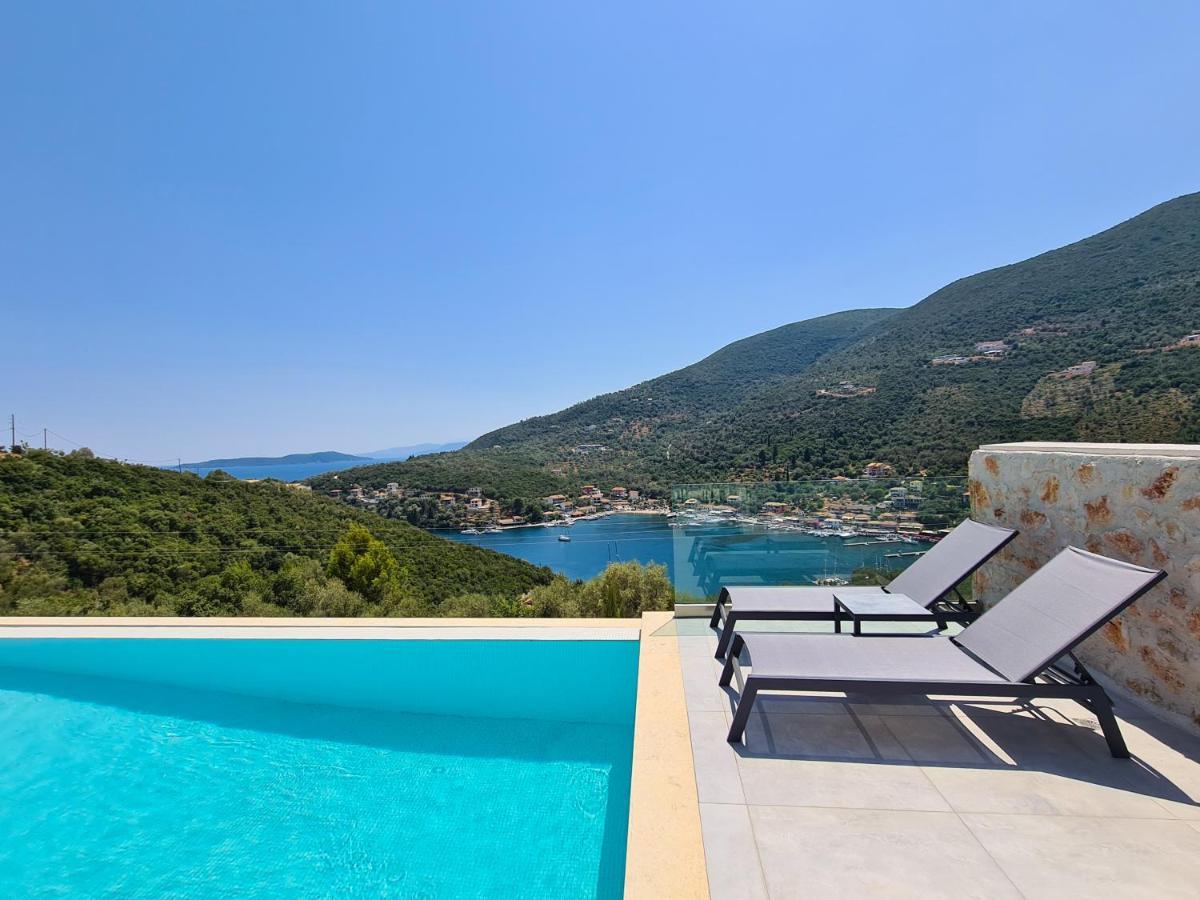 Villa Roya Sivota  Luaran gambar