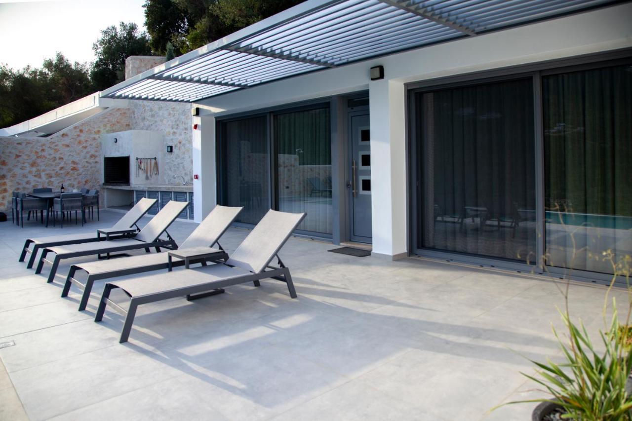 Villa Roya Sivota  Luaran gambar